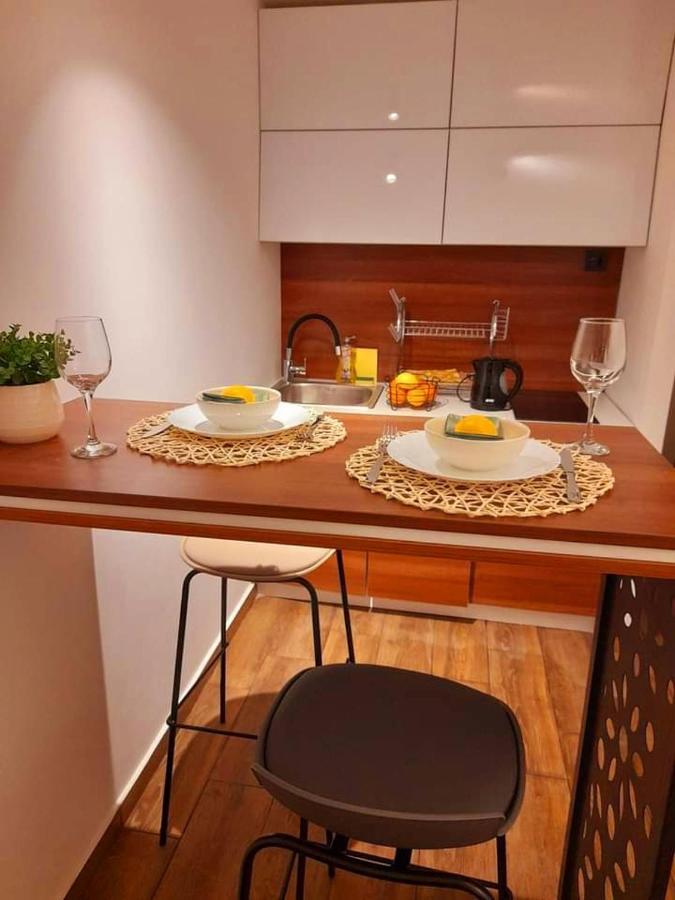 Limone Apartmani Ni Exterior foto